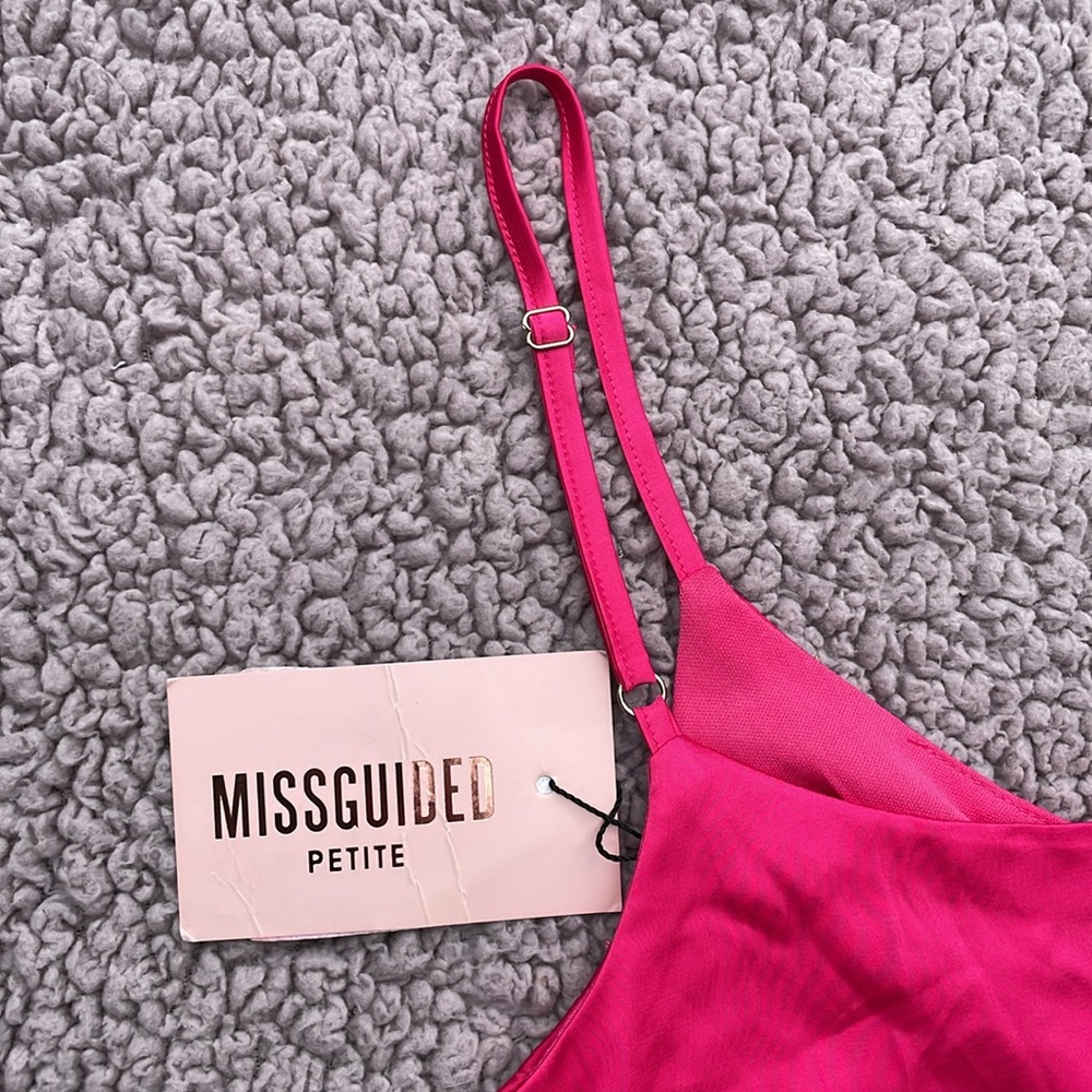 ~2019-2020 NWT PETITE Missguided Satin Slip Dress - Picture 8 of 13